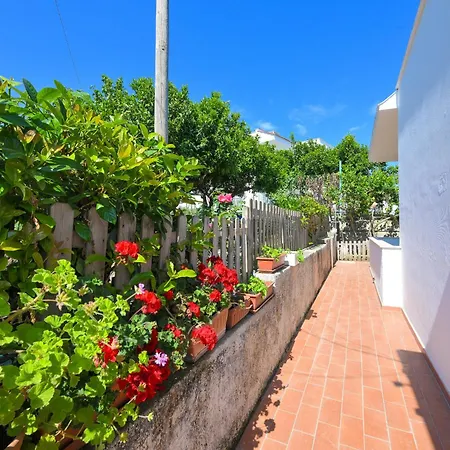 A Maddalena Con Piscina, Giardino E Posto Auto - 6 Posti Letto *