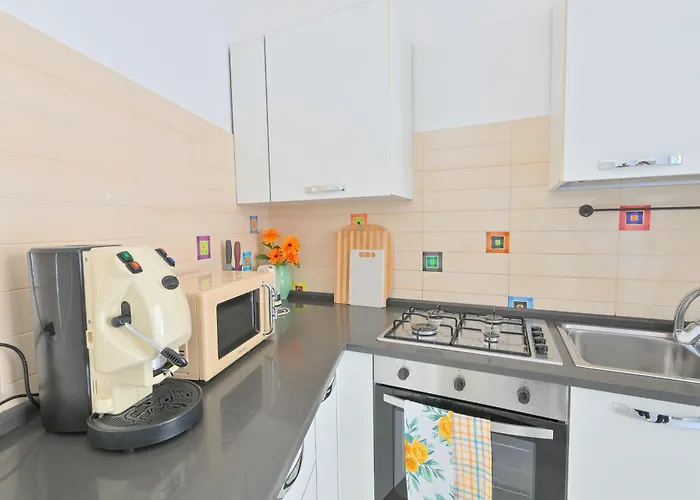 Villa Villa Maddalena Ischia - 6 Ospiti, Giardino, Parcheggio, Terrazzo E Piscina Sterrata