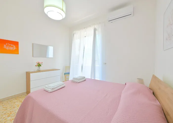 Villa Villa Maddalena Ischia - 6 Ospiti, Giardino, Parcheggio, Terrazzo E Piscina Sterrata *